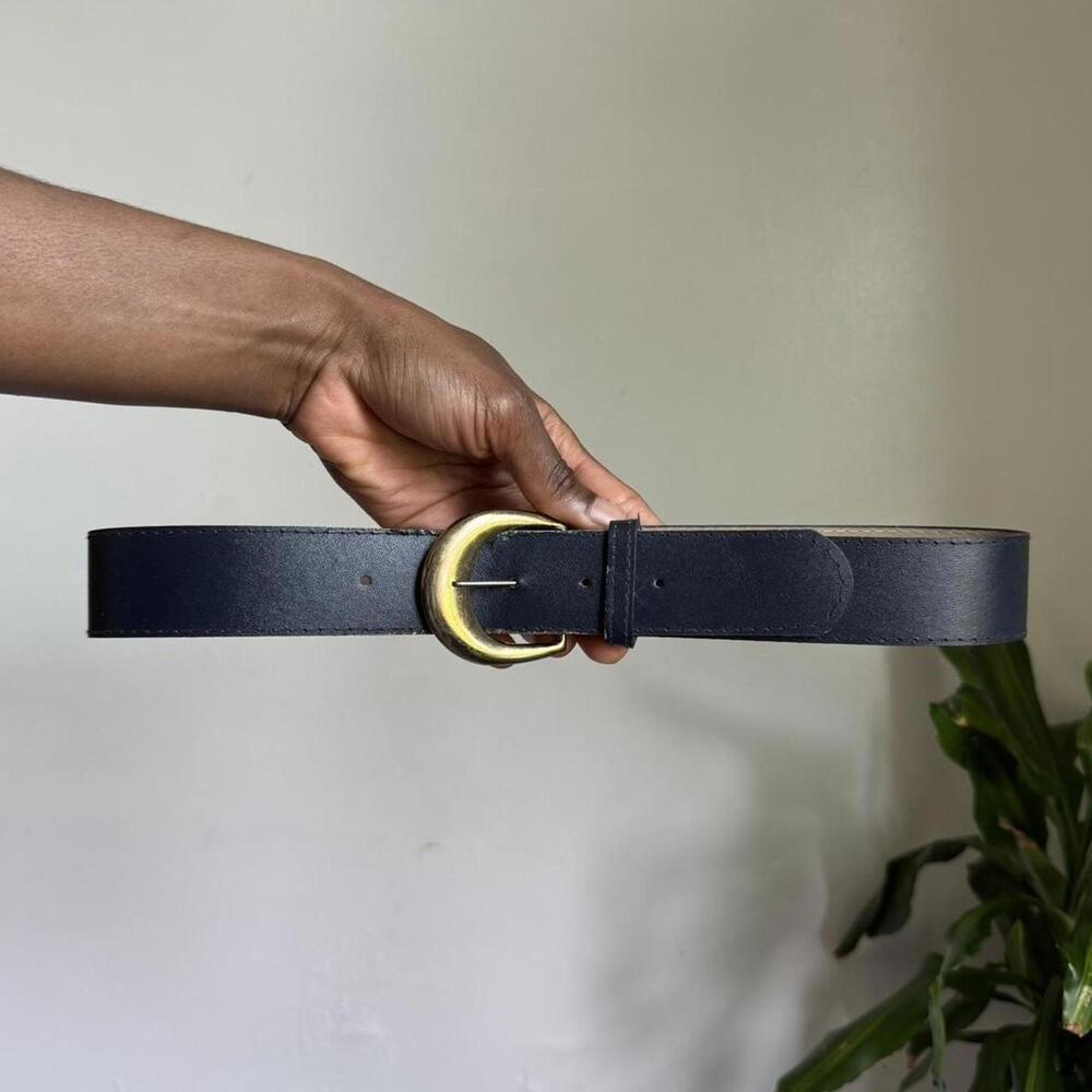 Vintage retro Navy blue belt‎ with gold buckle size 8